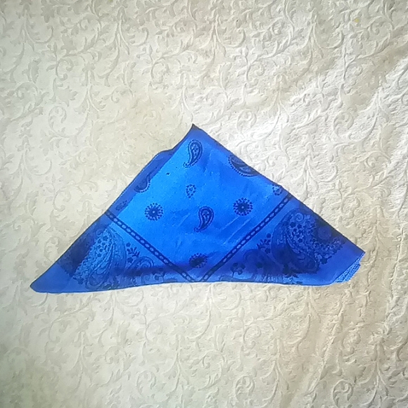 Bandana - Picture 2 of 2